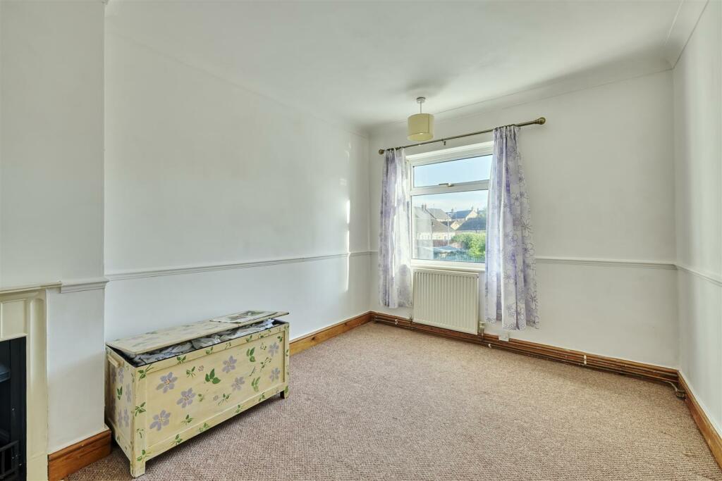 3 Ashton Rd Oundle-19.jpg