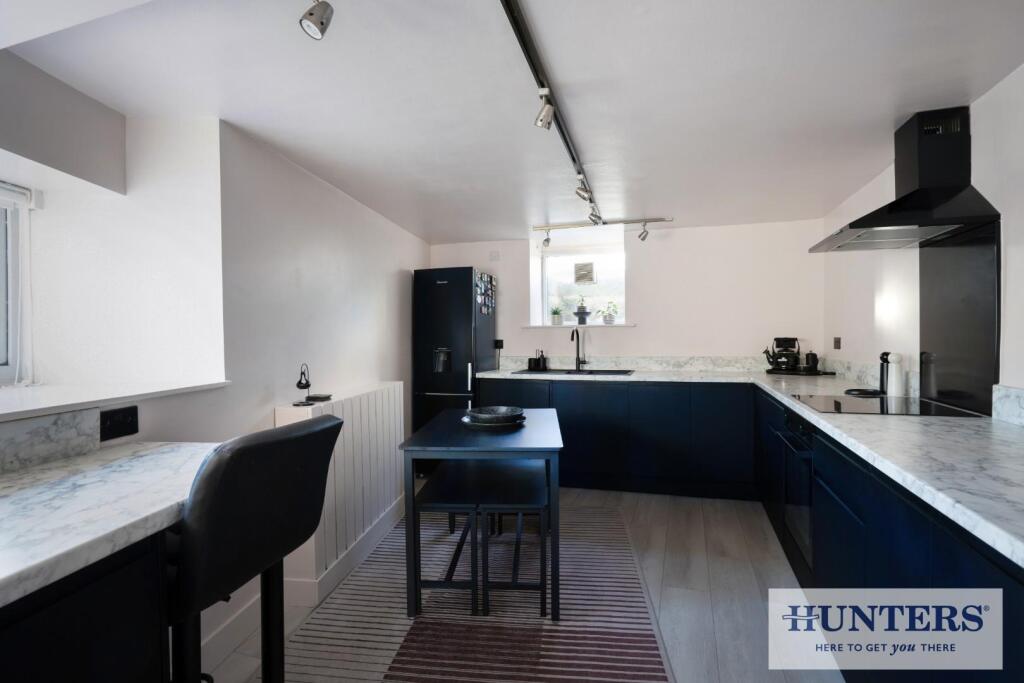 101910_1-Victoria-Road-Guiseley  (11) - Copy.jpg