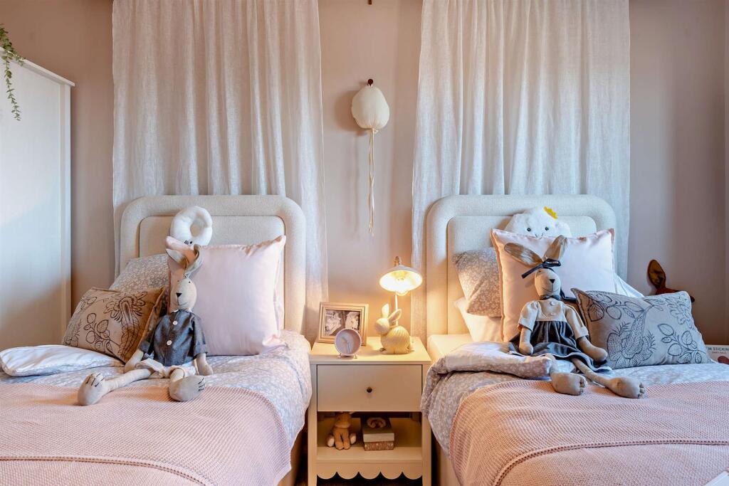 8644963-interior62-800.jpg