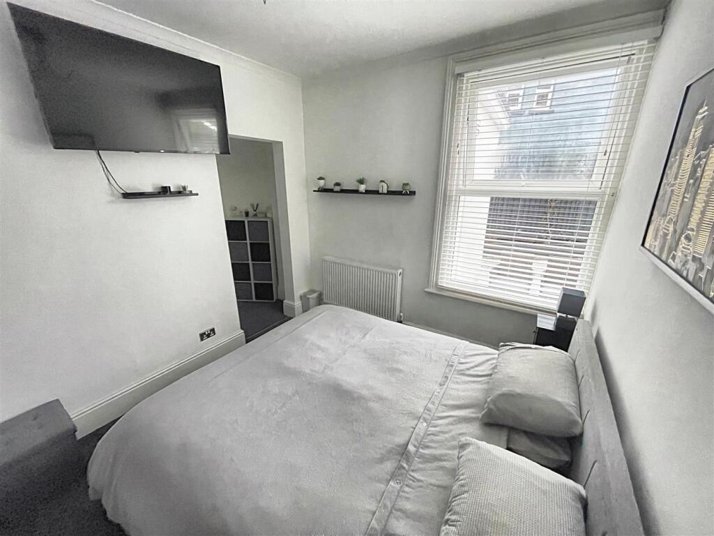 Double Bedroom