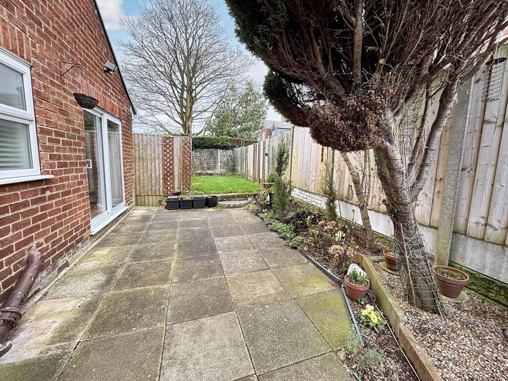 Patio &amp; Lawn