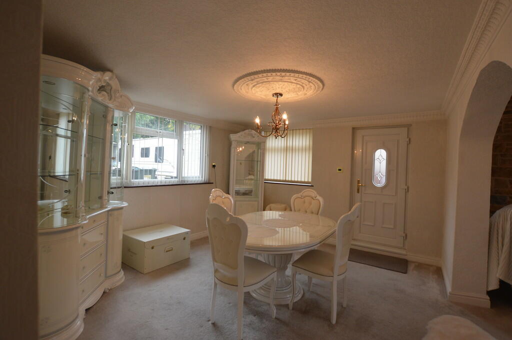 DINING ROOM USE J...