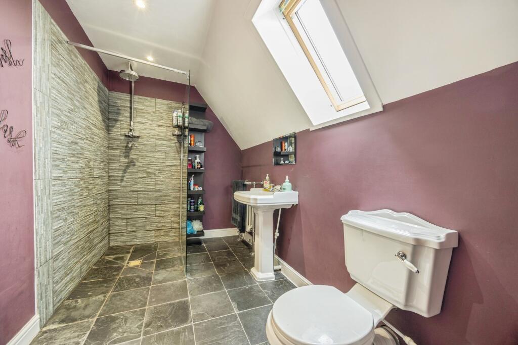 En - Suite
