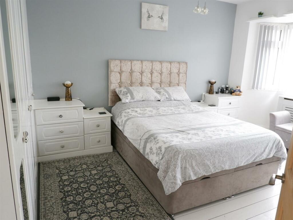Bed 1