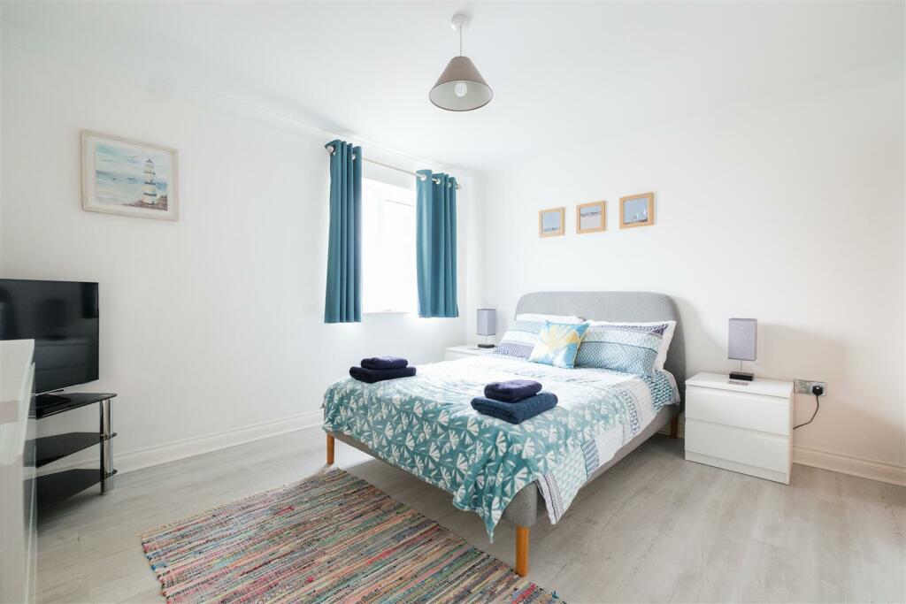 Parry Keveral Bay Cottage-9.jpg