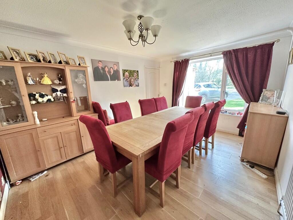 IMG-20250509-WA00...