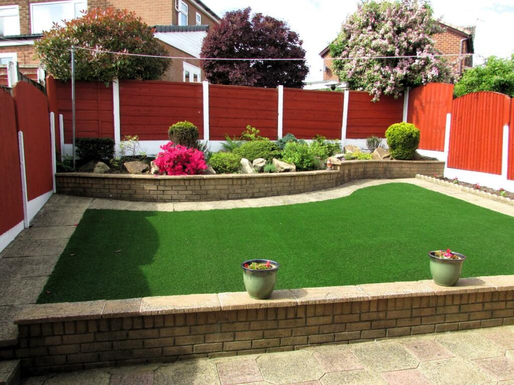 CambridgeRd36gdn1.JPG
