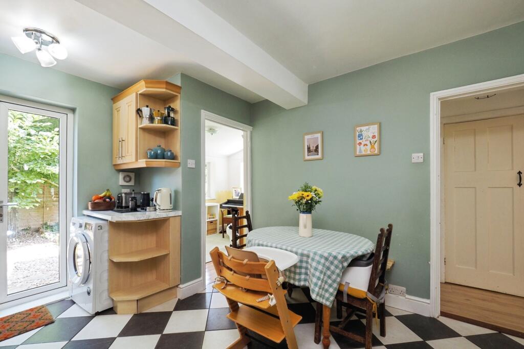 Kitchen Diner