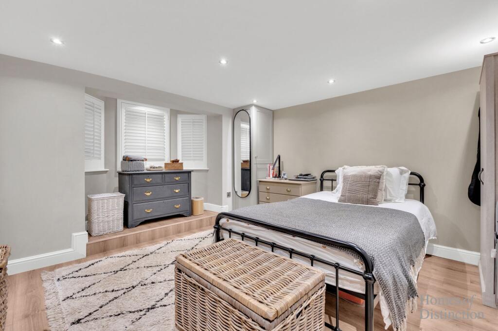 Bedroom 3 (Lower Ground Floor)