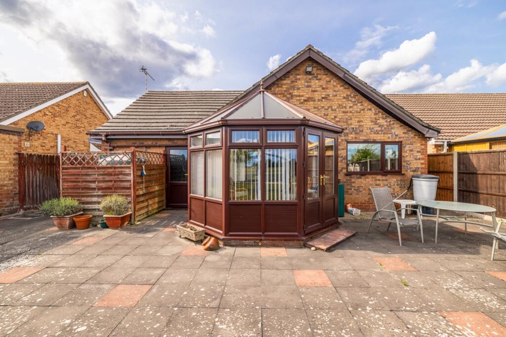 Tethers (Wrangle)-11