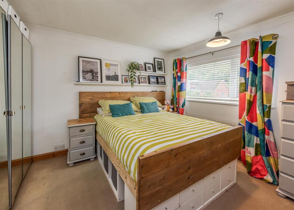 12 Strathmore Crescent-Bedroom 1.jpg