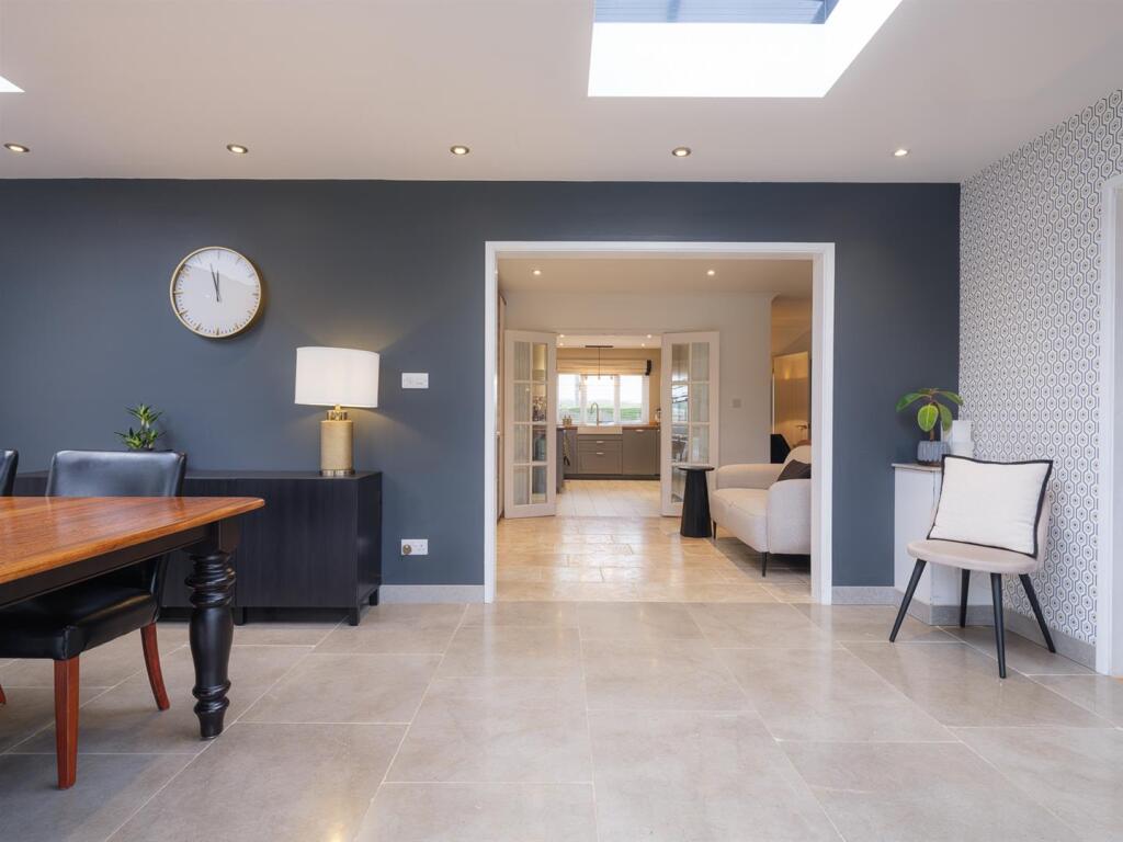 50a Stanton St Quintin-37.jpg