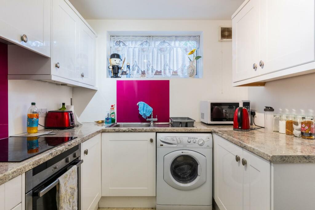 KITCHEN-2.jpg