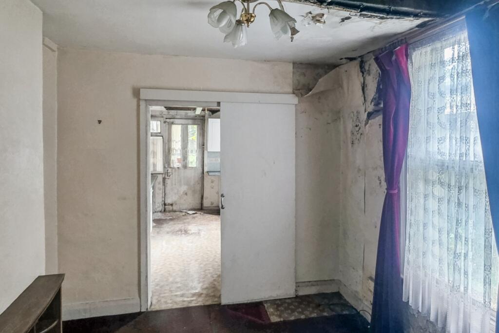 43 Rothschild Road, Chiswick, London, W4 5HT