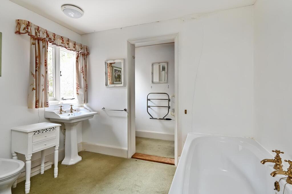 Leesden-Standen Street-TN317QE (14).jpg