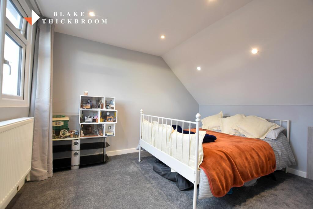 BEDROOM TWO