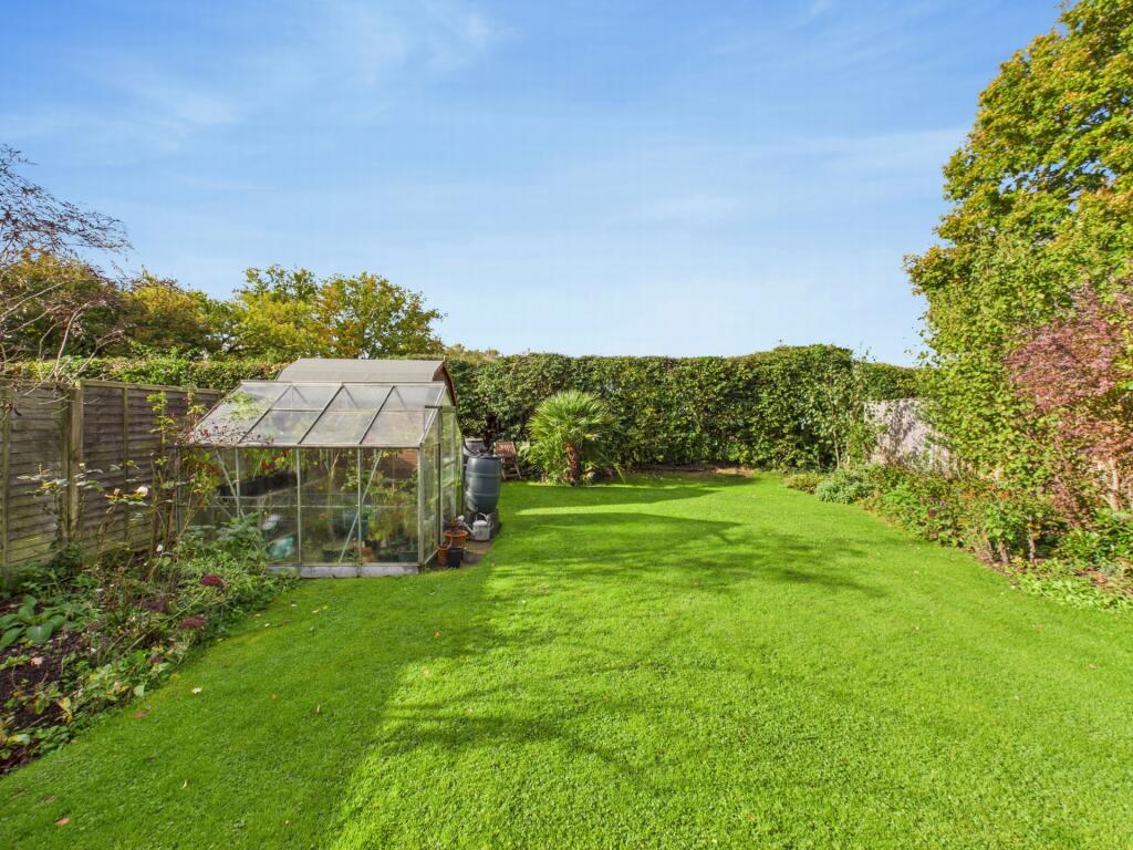 rear garden 3