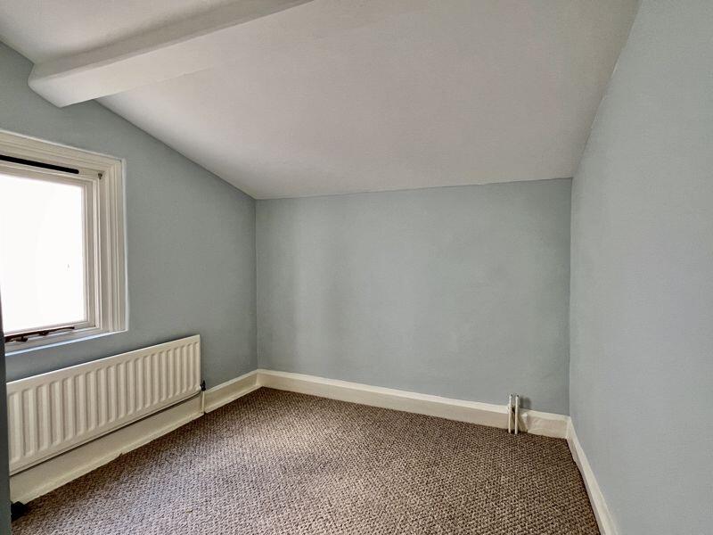 Study / dressing area / bedroom