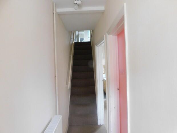150 Crom Hallway