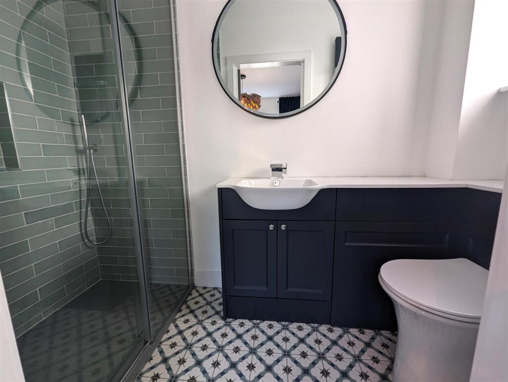 EN-SUITE.jpg