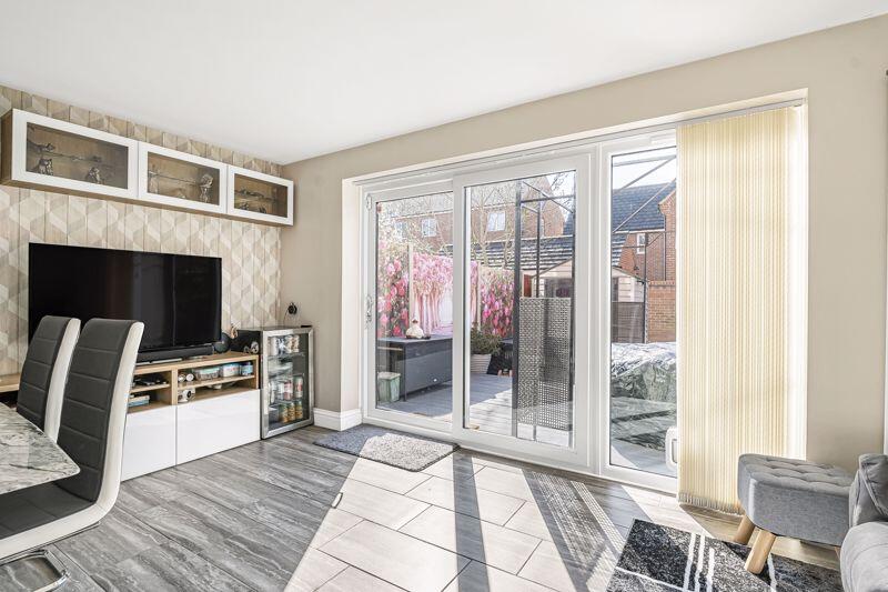 Kitchen/diner/sitting room