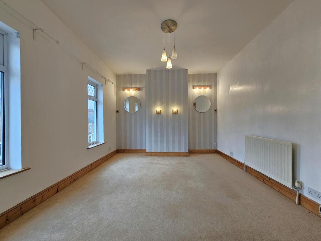 Master Bedroom.jpg