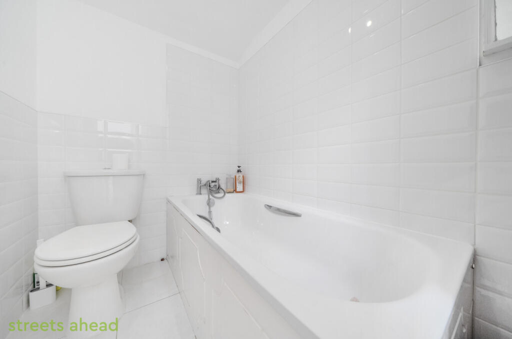 b9a53445-397f-487...