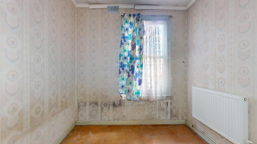 First Floor Flat, 8 Wycliffe Road, Wimbledon, London, SW19 1ER