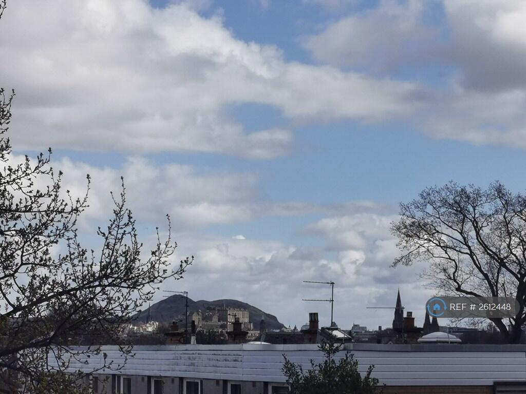 View Of Edinburgh Castle