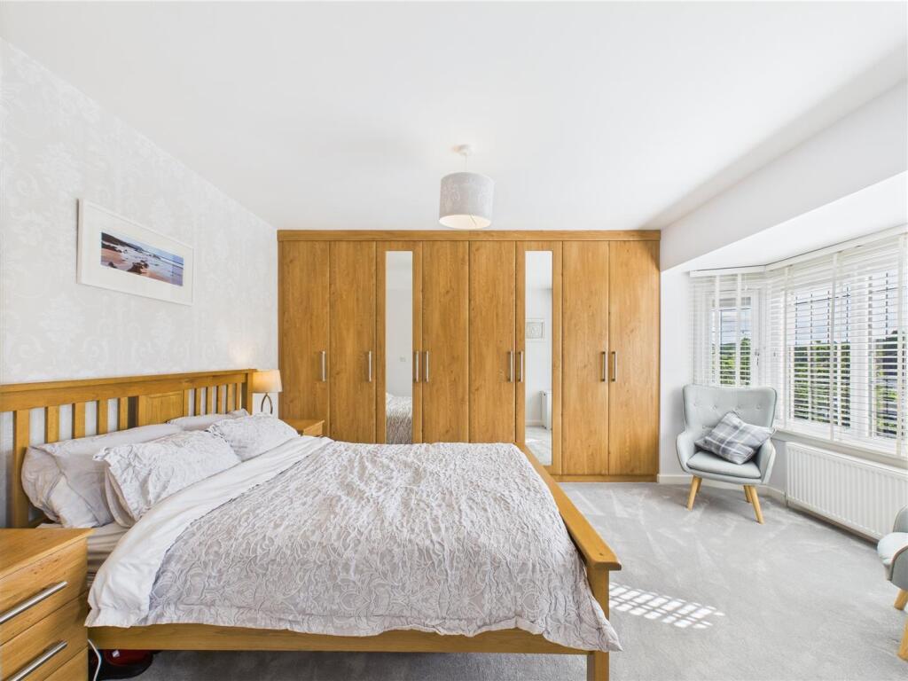 CAM02739G0-PR0249-STILL028.jpg