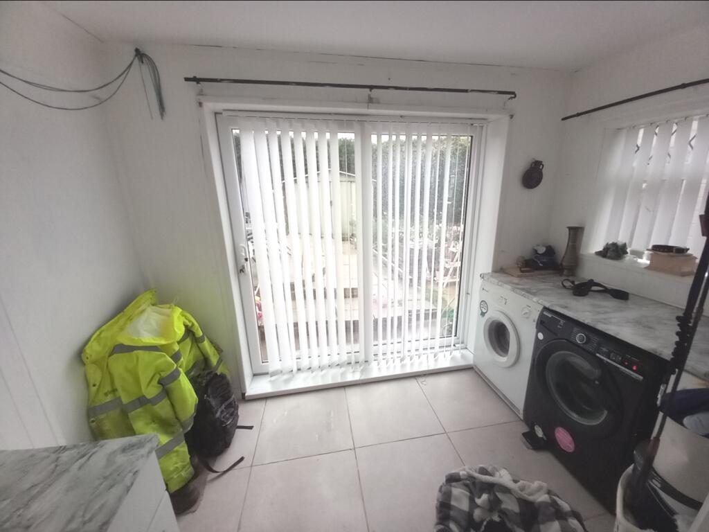 UTILITY ROOM