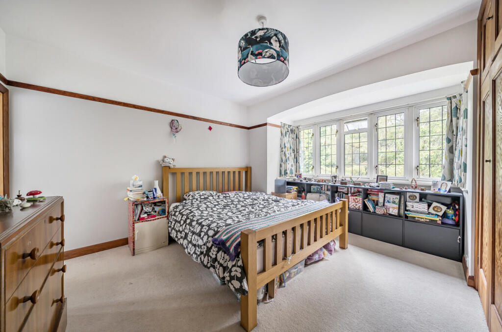 1341014-10-68ada2...