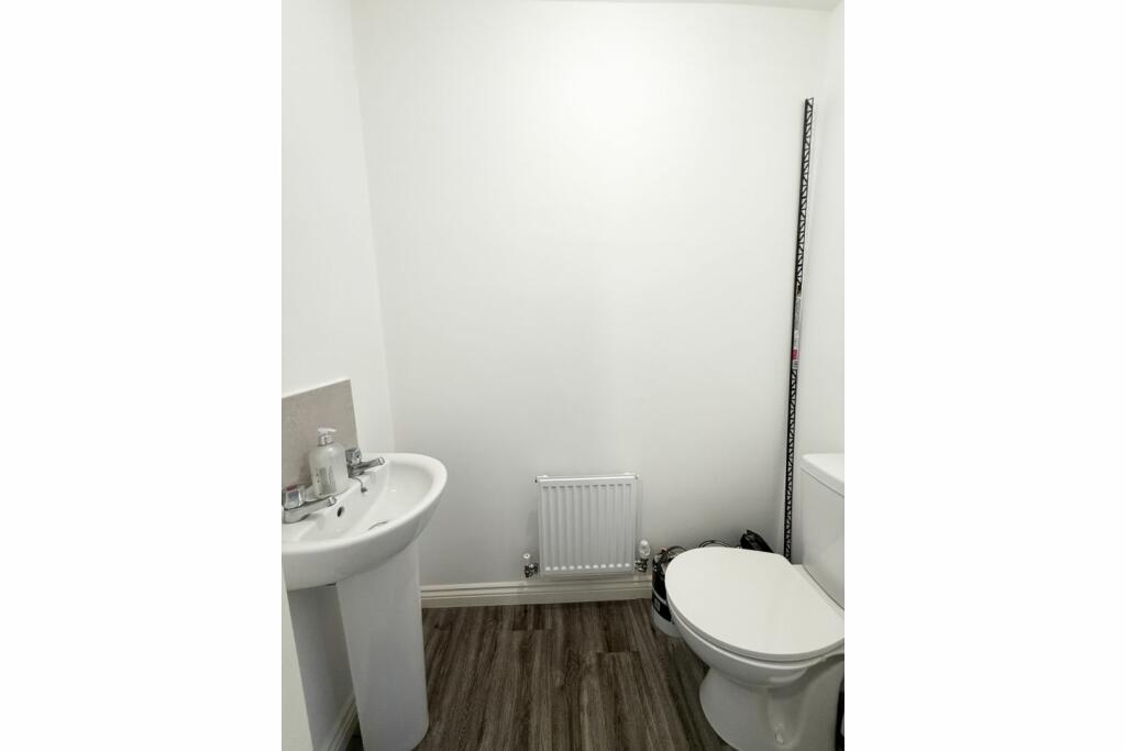 Downstairs Bathroom