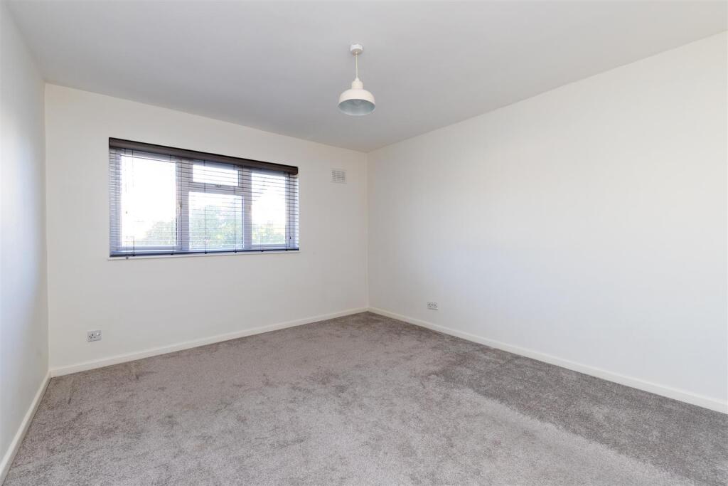 113 Baldock Road (5 of 15).jpg