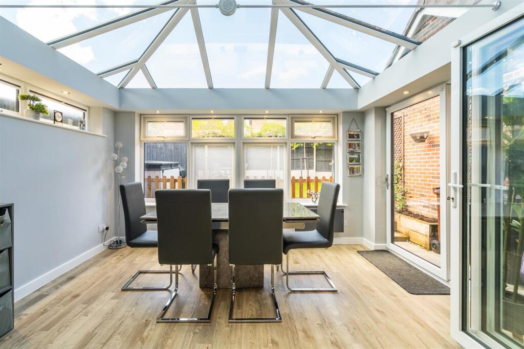 35 Barton Drive_13.jpg