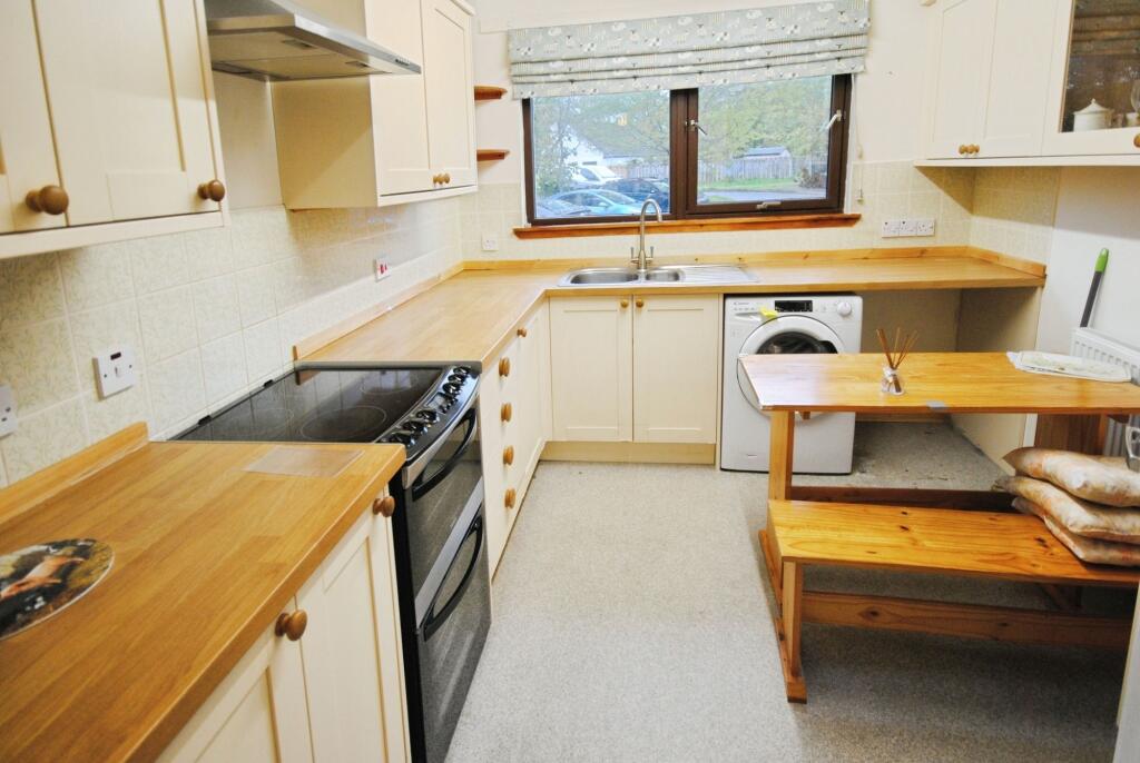 Breakfasting Kitchen