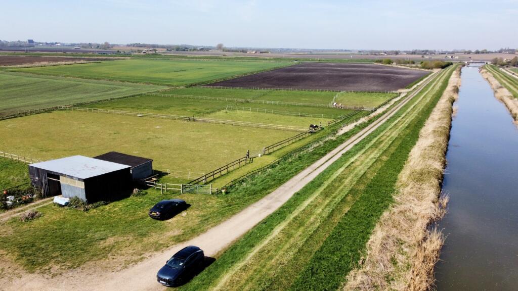Drone paddocks