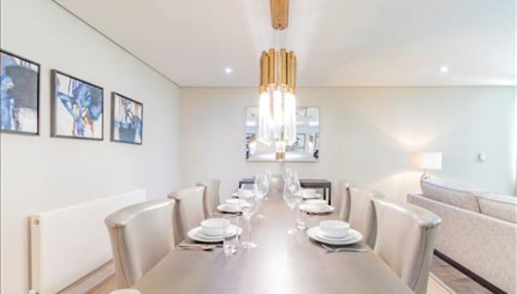 ss_p5710_63727292...