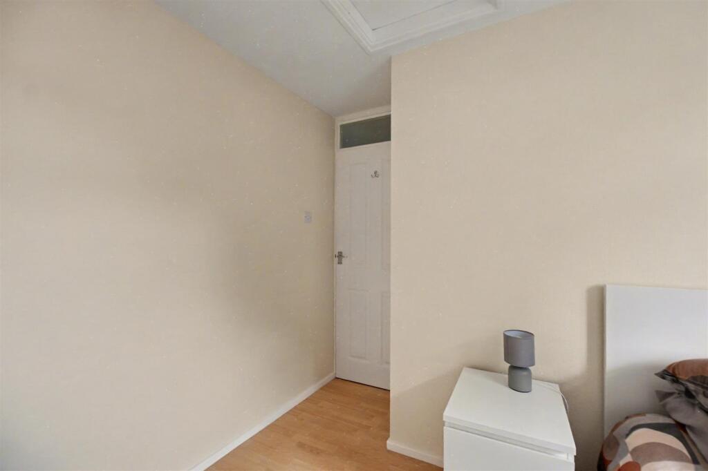 Bedroom 2_2.jpeg