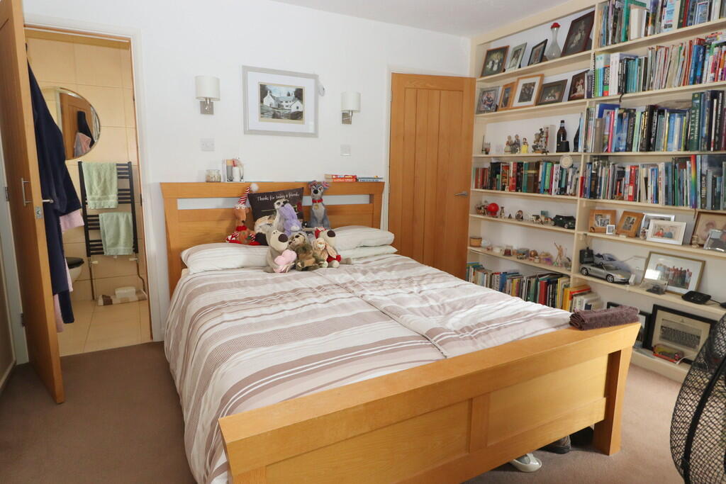 Bedroom ONe  25-0...