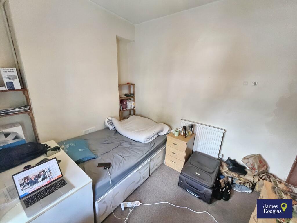 Bed12