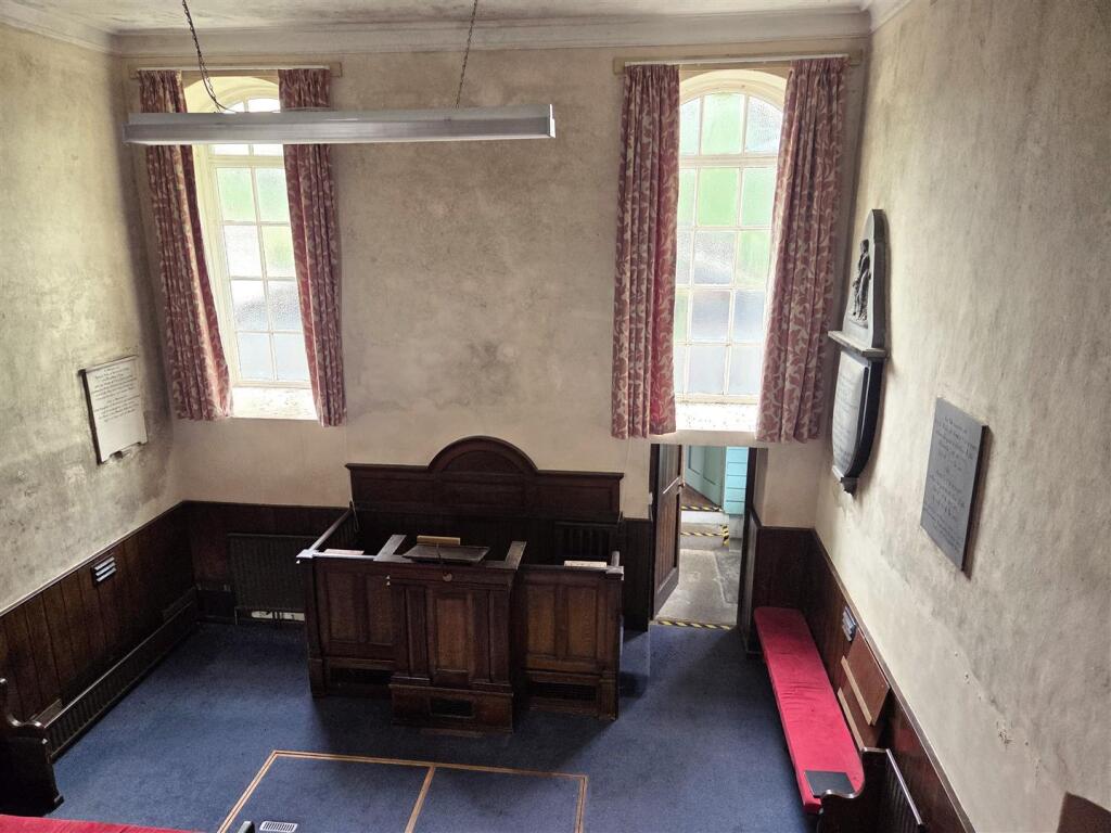 Bradenstoke - Chapel.jpg