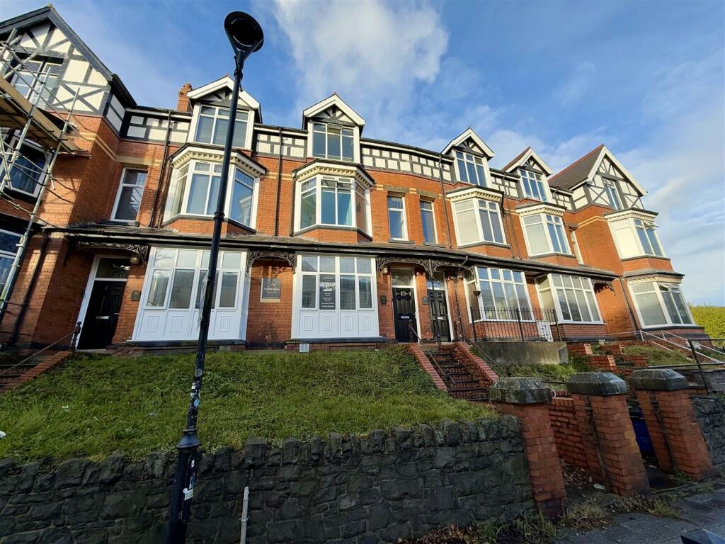 52 College Road.jpeg