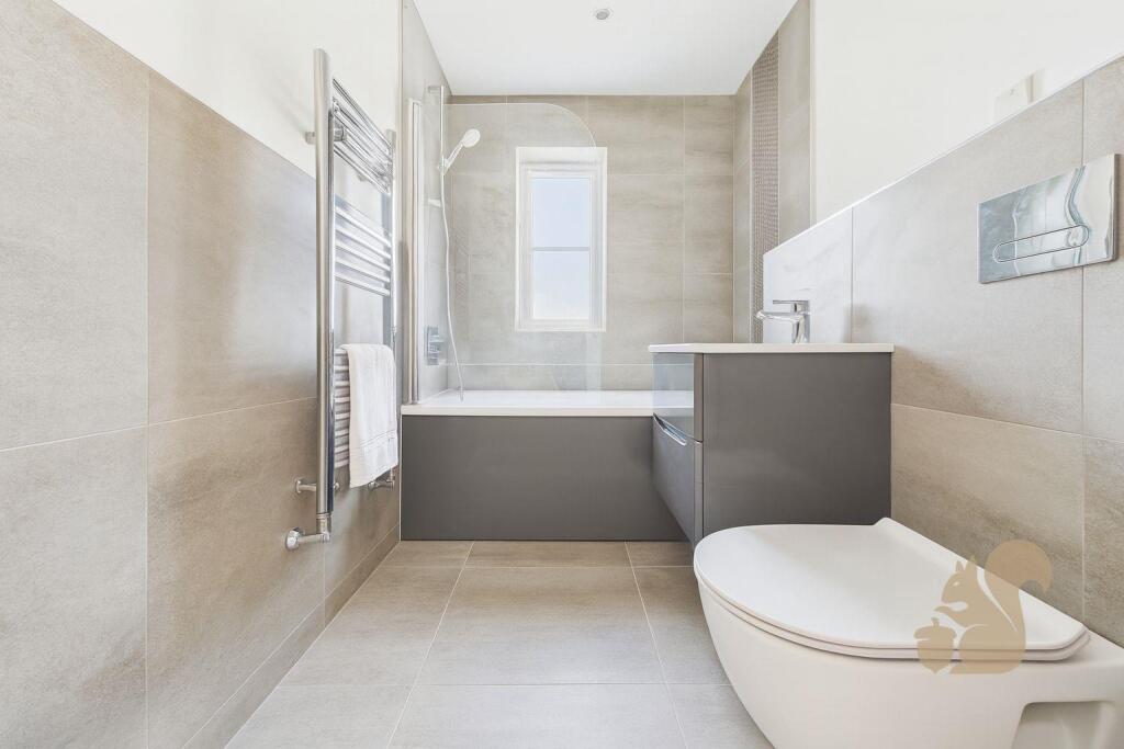 The Maypoles Plot 4 - Bathroom .jpg