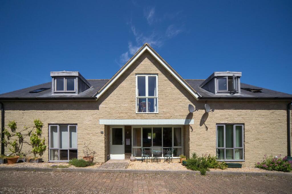 Front Elevation.jpeg