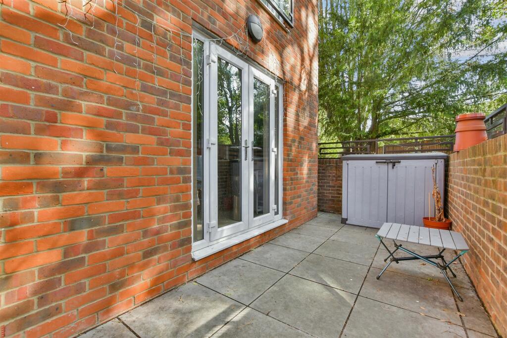 Patio / Decking