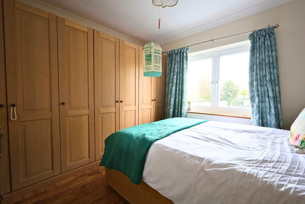 bed 1