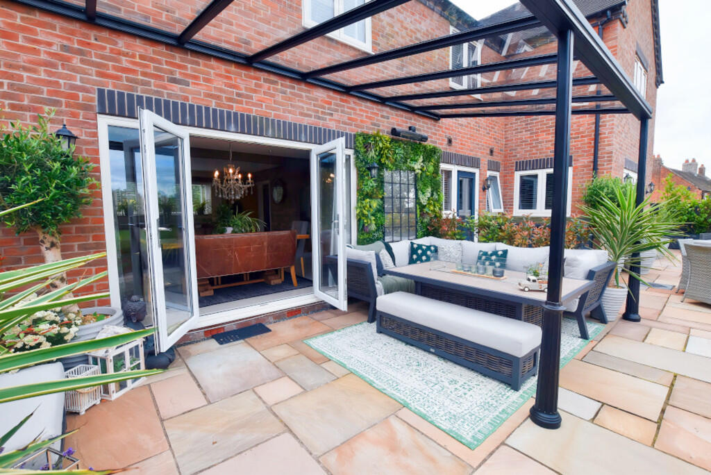 Covered Terrace 1