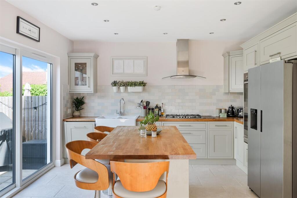 GLENFIELD ROAD, 32 (18).jpg