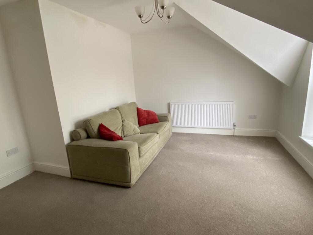 Photo 19-09-2023, 14